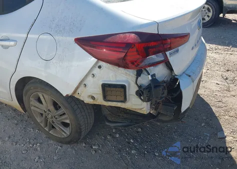 2019 Hyundai Elantra Sel z USA, uszkodzony, nr VIN 5NPD84LFXKH408884